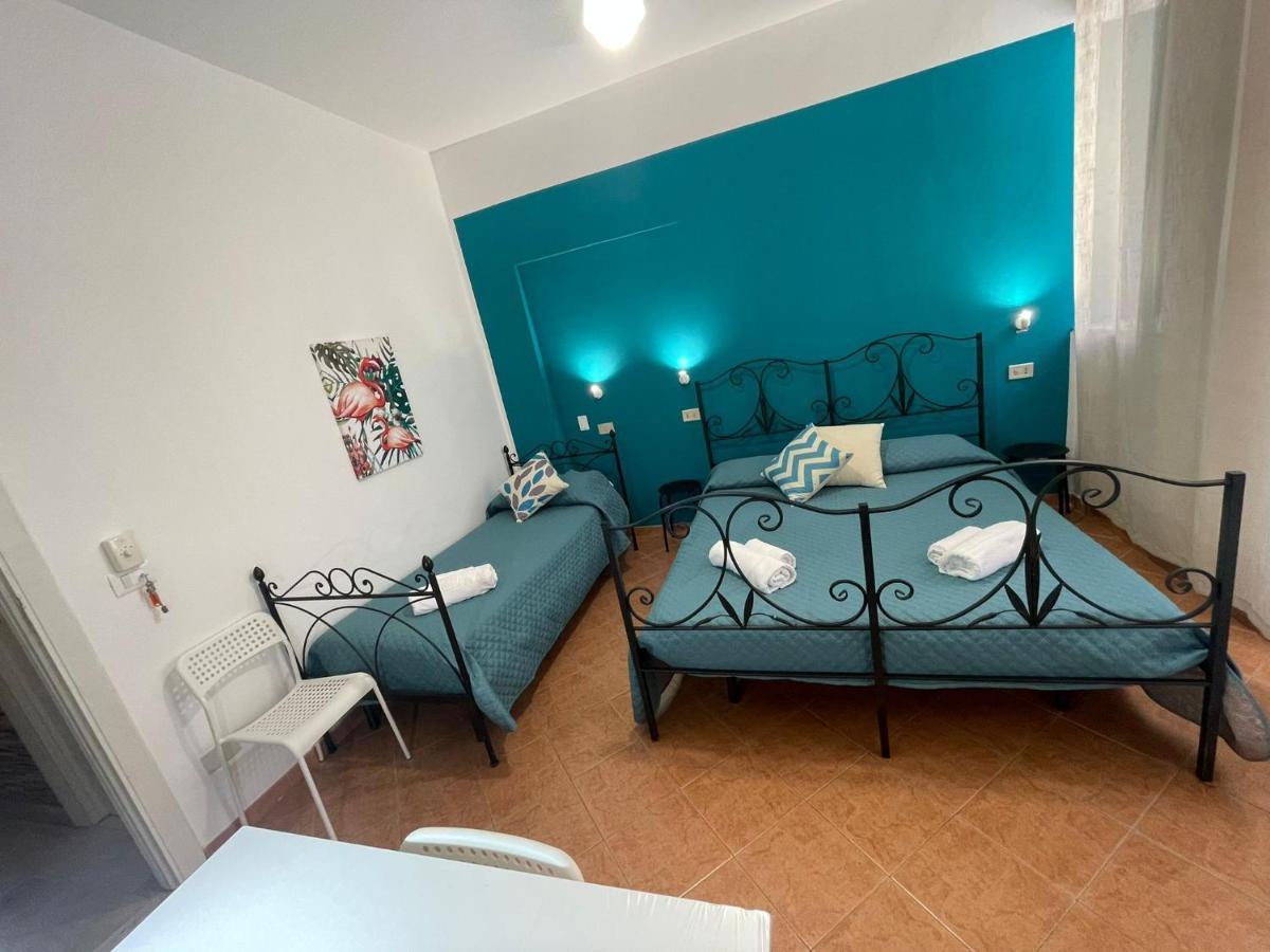 Maqueda Rooms Palermo Eksteriør billede